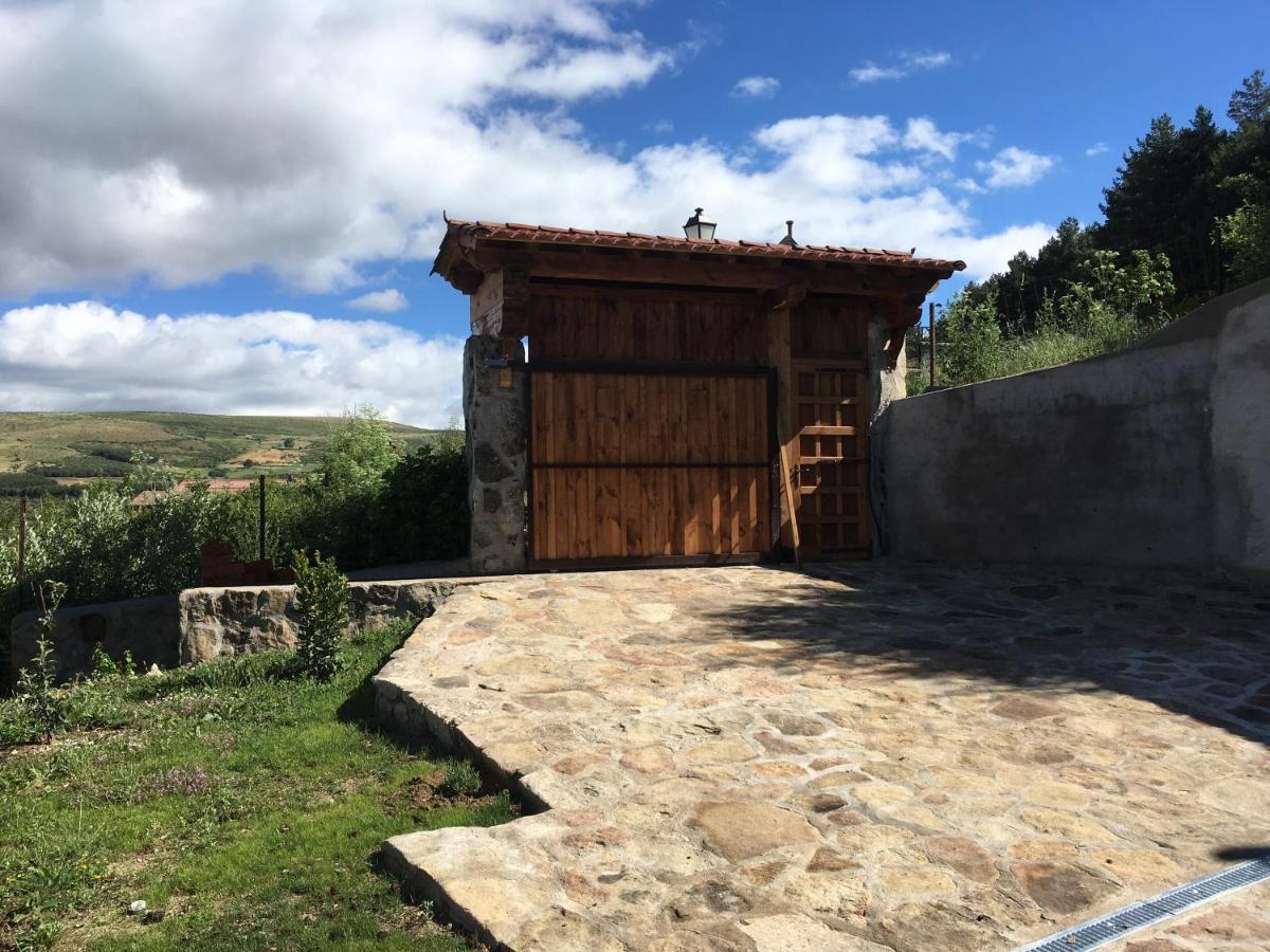 هووس ديل إسبينو Cara Norte De Gredos المظهر الخارجي الصورة