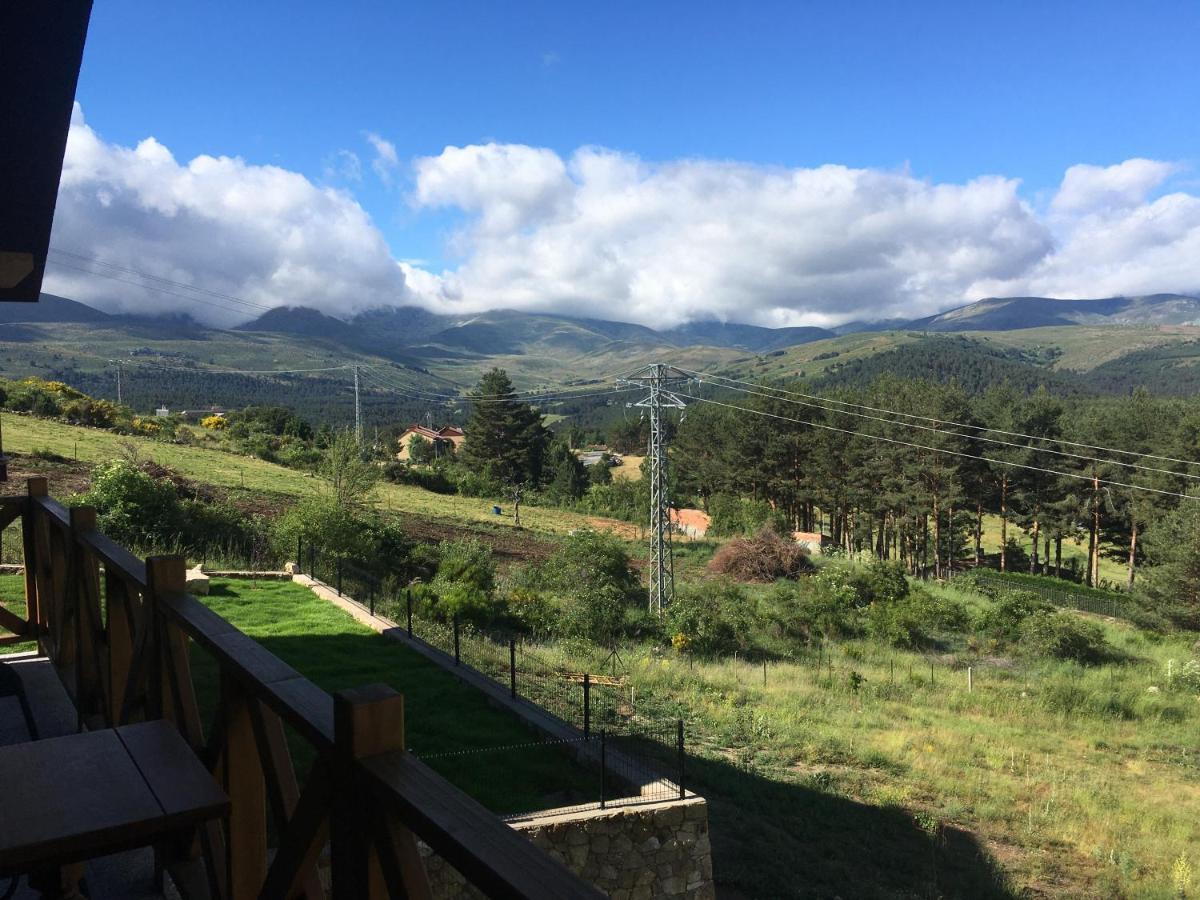 هووس ديل إسبينو Cara Norte De Gredos المظهر الخارجي الصورة