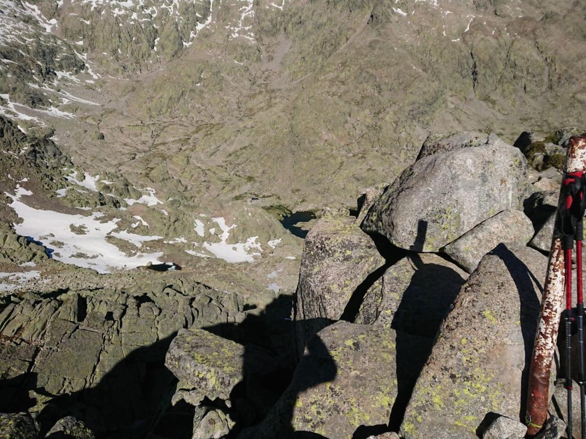 هووس ديل إسبينو Cara Norte De Gredos المظهر الخارجي الصورة