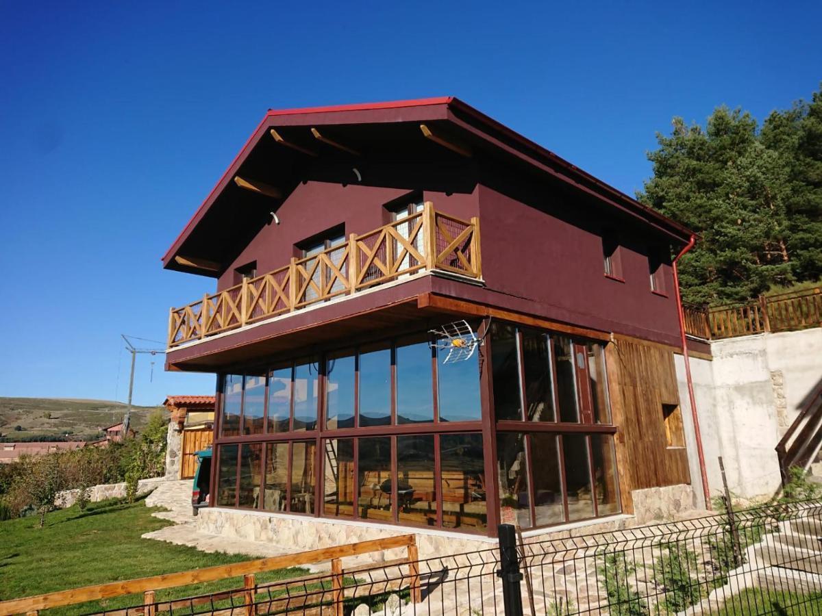 هووس ديل إسبينو Cara Norte De Gredos المظهر الخارجي الصورة