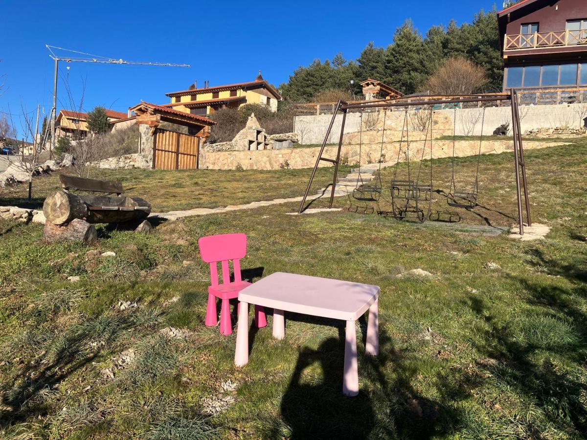 هووس ديل إسبينو Cara Norte De Gredos المظهر الخارجي الصورة